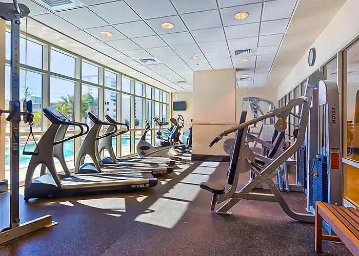 Beachview With Shared Indoor And Outdoor Pool Acces And Wifi